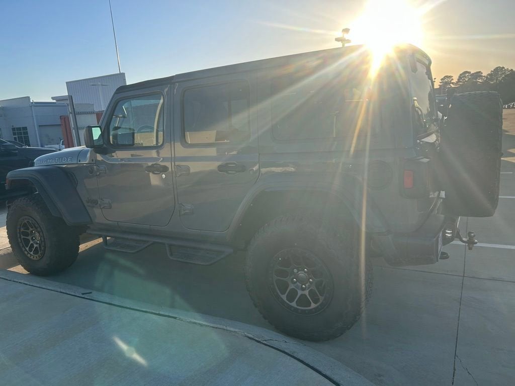 2022 Jeep Wrangler Unlimited High Tide 4x4