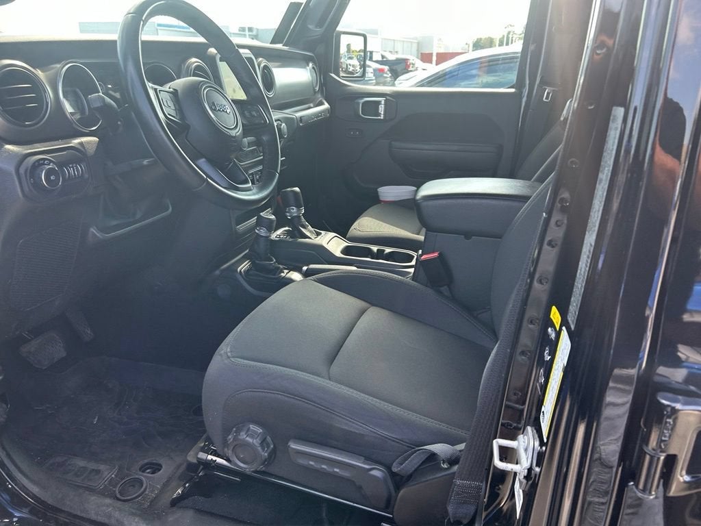 2022 Jeep Wrangler Unlimited Willys 4x4