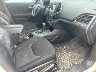 2019 Jeep Cherokee Latitude FWD