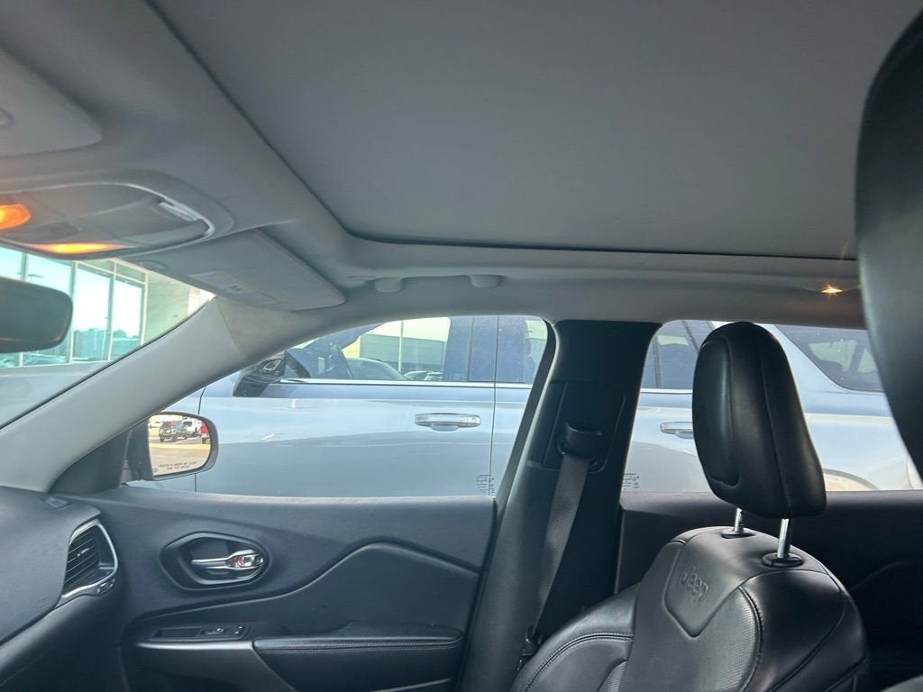 2021 Jeep Cherokee Limited FWD