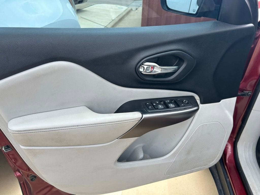 2020 Jeep Cherokee Latitude Plus FWD