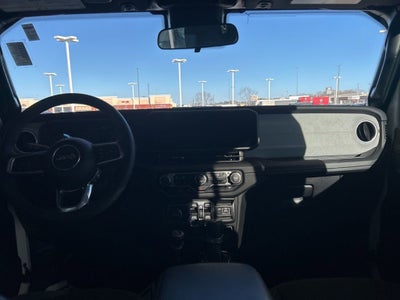 2024 Jeep Wrangler 4-Door Sahara 4x4