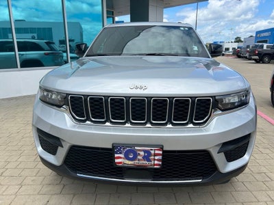 2025 Jeep Grand Cherokee Laredo X 4x4