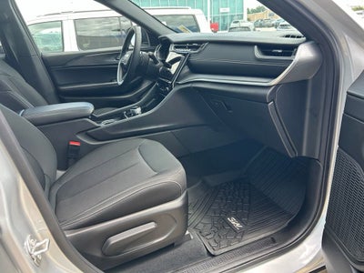 2025 Jeep Grand Cherokee Laredo X 4x4