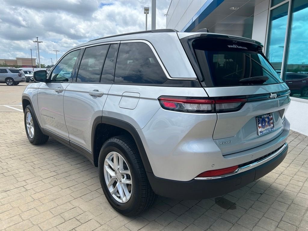 2025 Jeep Grand Cherokee Laredo X 4x4