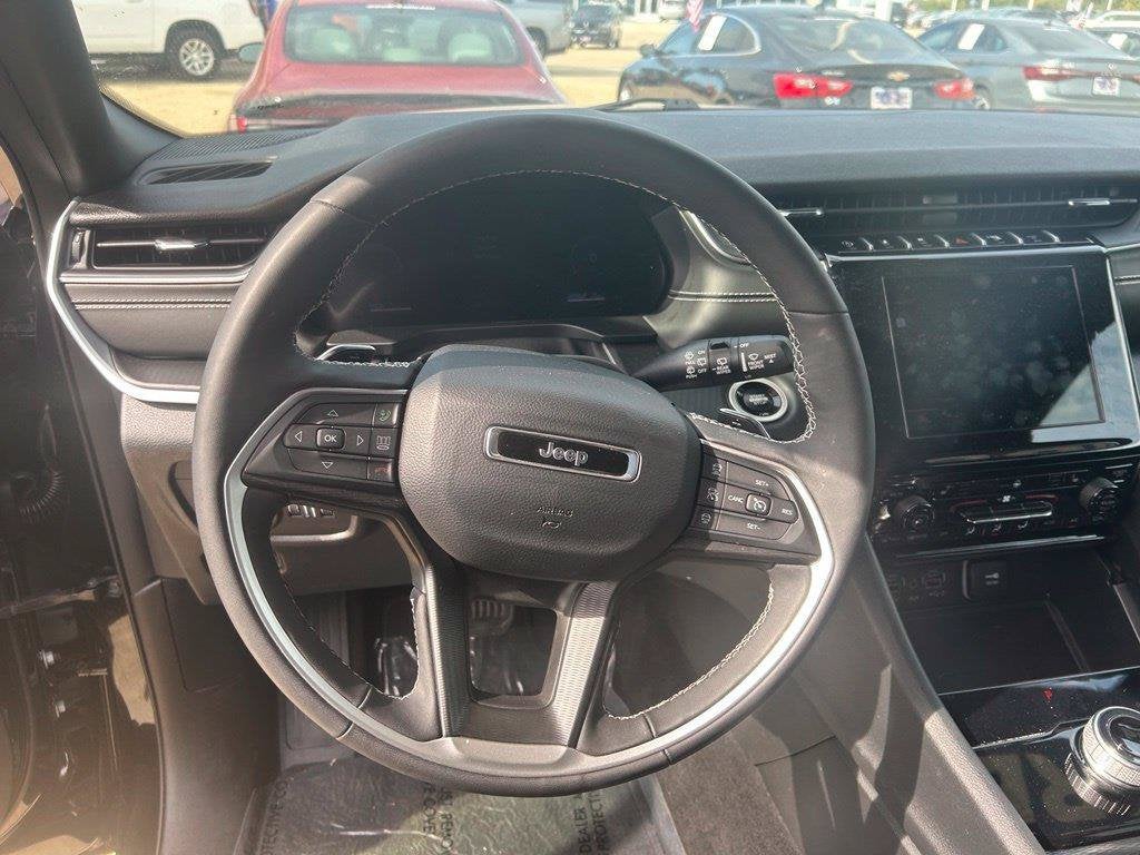 2025 Jeep Grand Cherokee Altitude 4x4