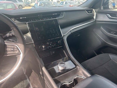 2025 Jeep Grand Cherokee Altitude 4x4