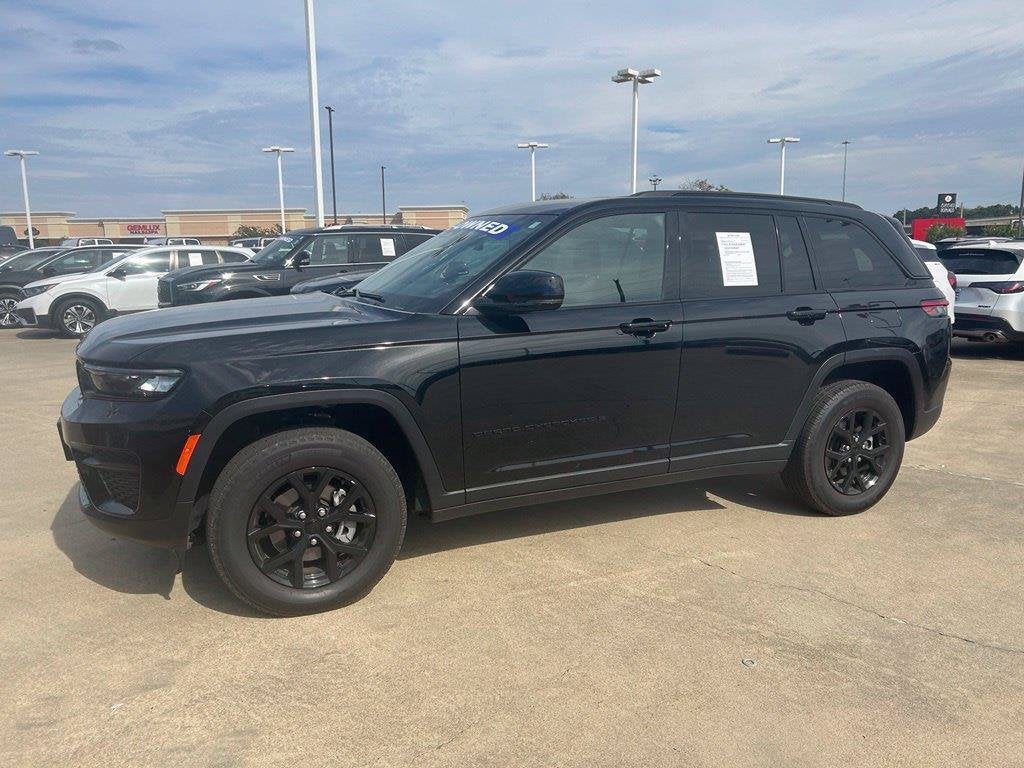 2025 Jeep Grand Cherokee Altitude 4x4