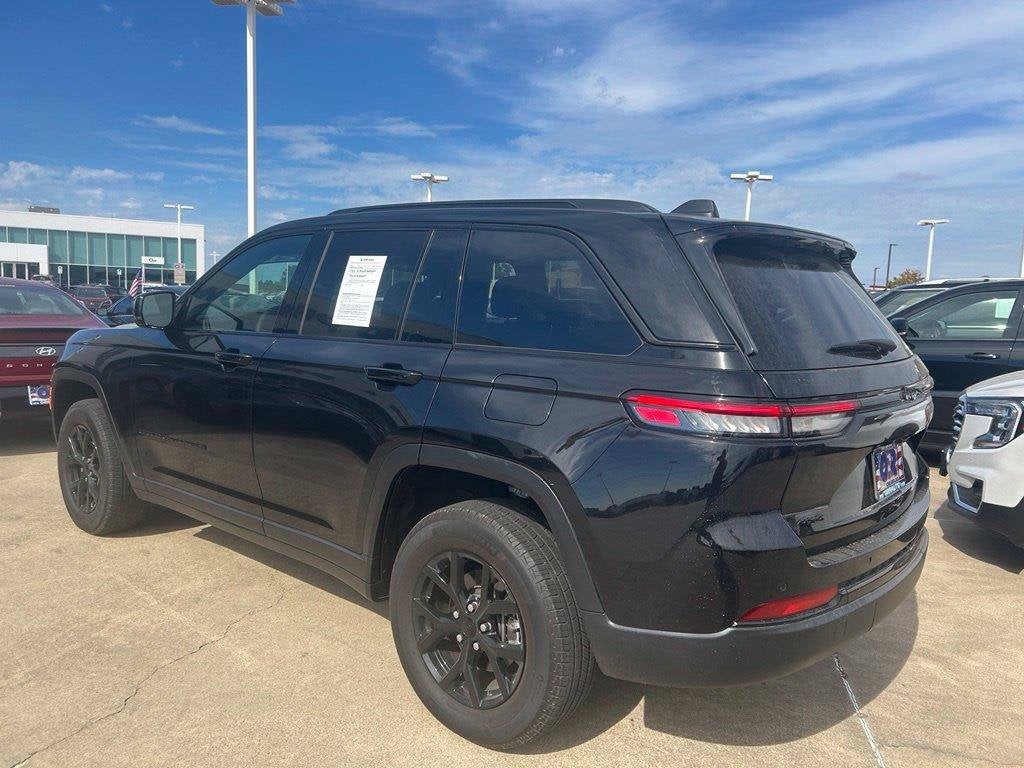 2025 Jeep Grand Cherokee Altitude 4x4
