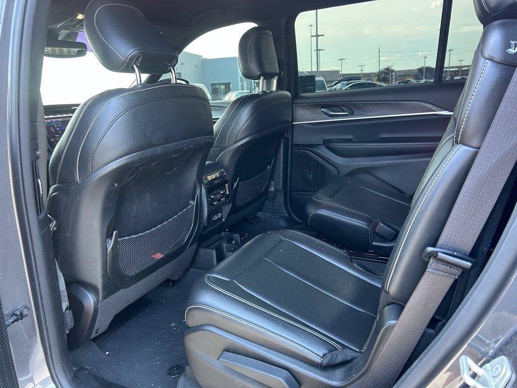 2024 Jeep Grand Cherokee L Limited 4x2