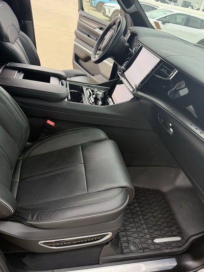 2025 Jeep Grand Wagoneer L Obsidian 4x4