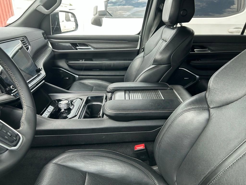 2024 Jeep Wagoneer Series II