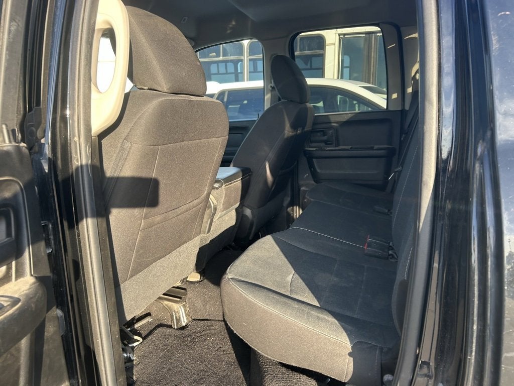 2022 RAM 1500 Classic Tradesman Quad Cab 4x2 6'4" Box