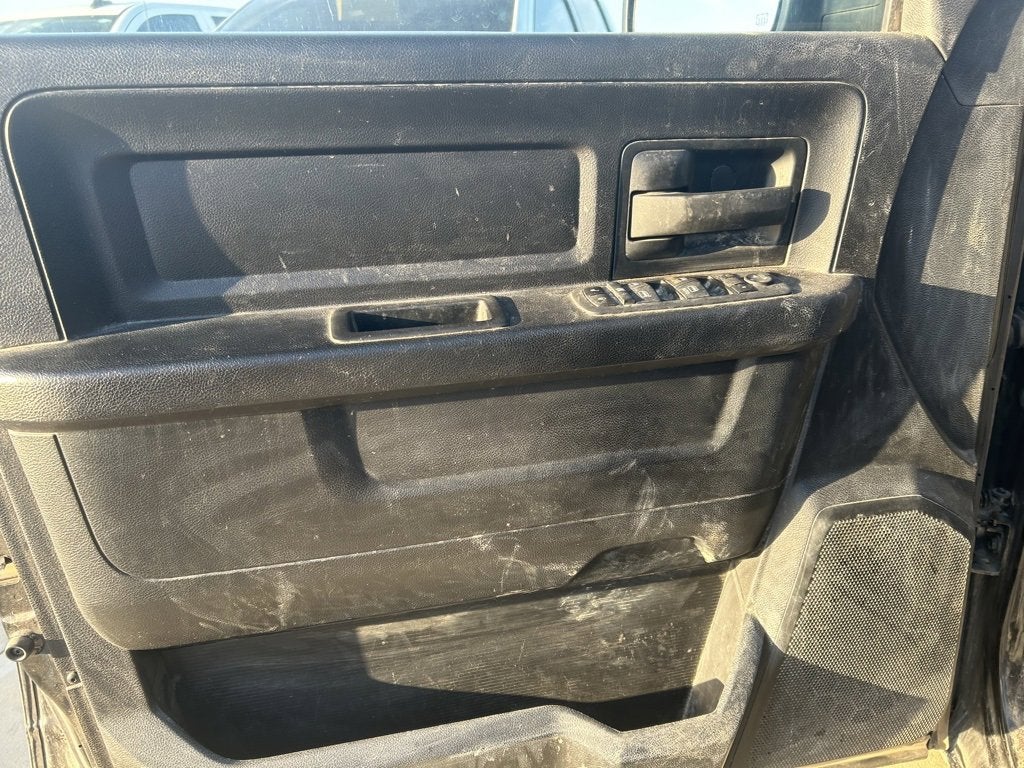 2022 RAM 1500 Classic Tradesman Quad Cab 4x2 6'4" Box