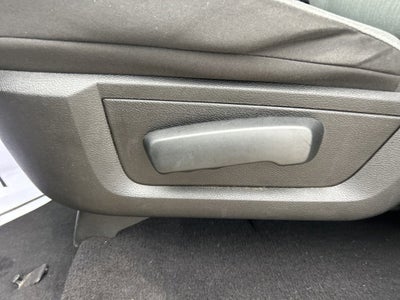 2024 RAM 1500 Classic SLT Quad Cab 4x2 6'4" Box