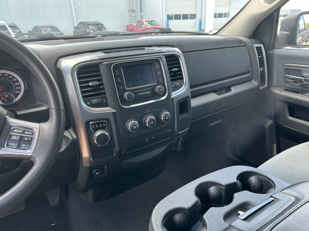 2024 RAM 1500 Classic SLT