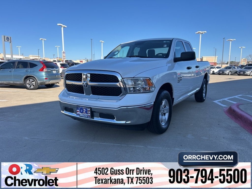 2024 RAM 1500 Classic SLT Quad Cab 4x2 6'4" Box