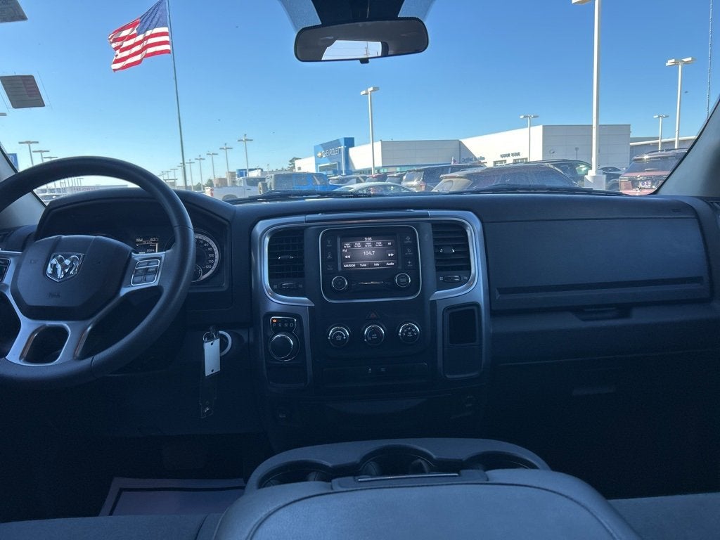 2024 RAM 1500 Classic SLT Quad Cab 4x2 6'4" Box