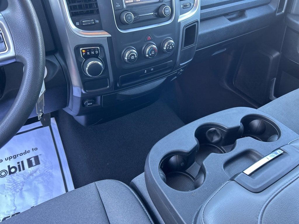 2024 RAM 1500 Classic SLT Quad Cab 4x2 6'4" Box