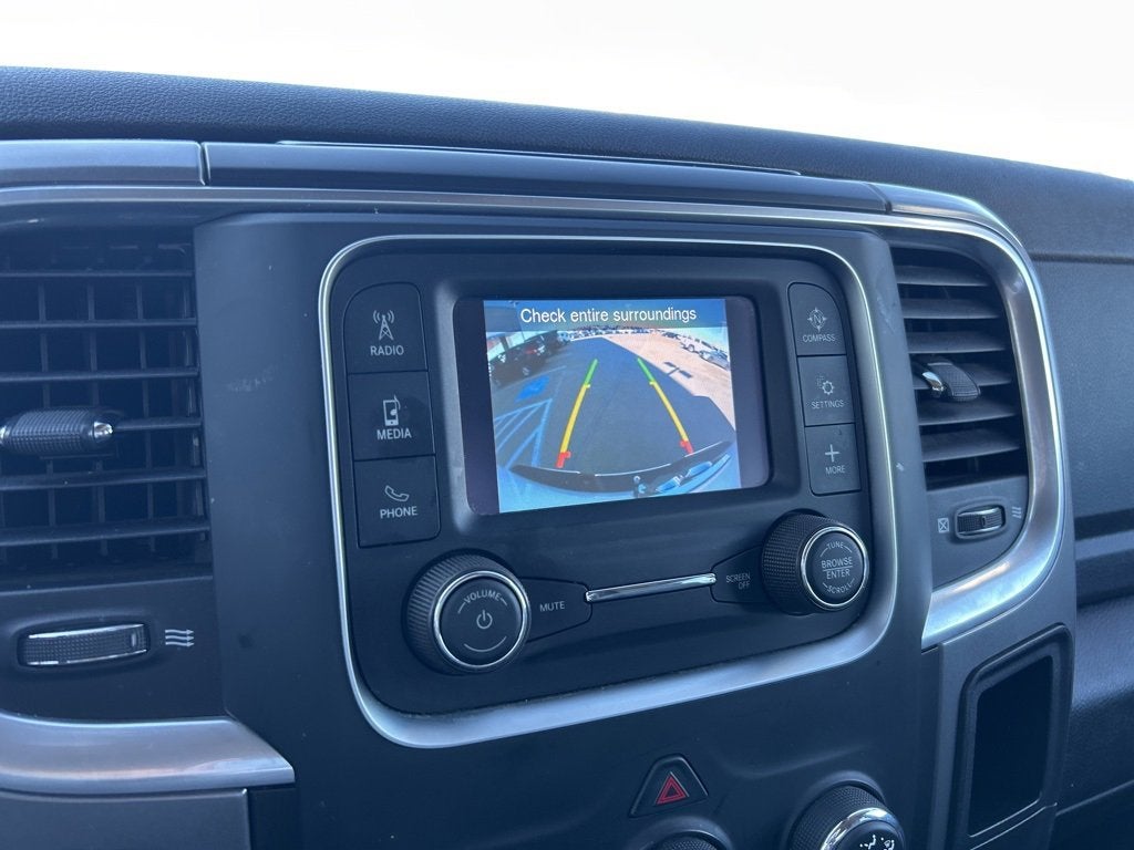 2024 RAM 1500 Classic SLT Quad Cab 4x2 6'4" Box