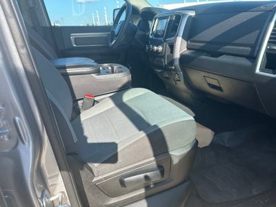 2024 RAM 1500 Classic SLT Quad Cab 4x2 6'4" Box