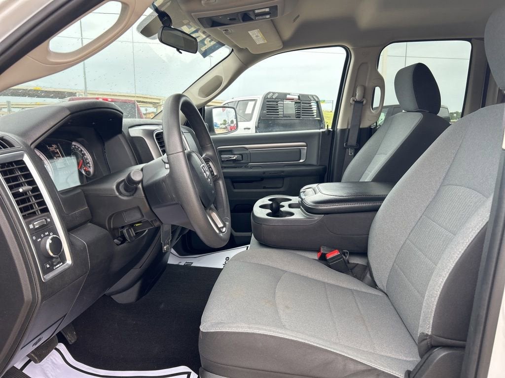 2024 RAM 1500 Classic SLT