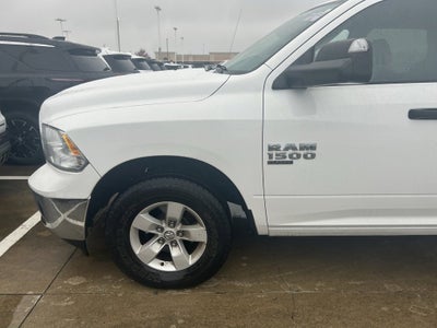 2023 RAM 1500 Classic SLT Crew Cab 4x2 5'7" Box