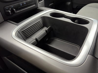 2023 RAM 1500 Classic SLT Crew Cab 4x2 5'7" Box