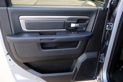 2024 RAM 1500 Classic Warlock Crew Cab 4x4 5'7" Box