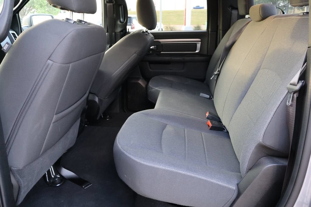 2024 RAM 1500 Classic Warlock Crew Cab 4x4 5'7" Box