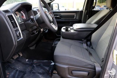 2024 RAM 1500 Classic Warlock Crew Cab 4x4 5'7" Box
