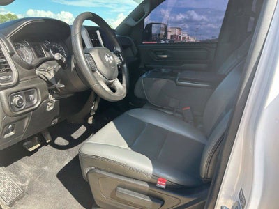 2025 RAM 1500 Tradesman Quad Cab 4x2 6'4" Box