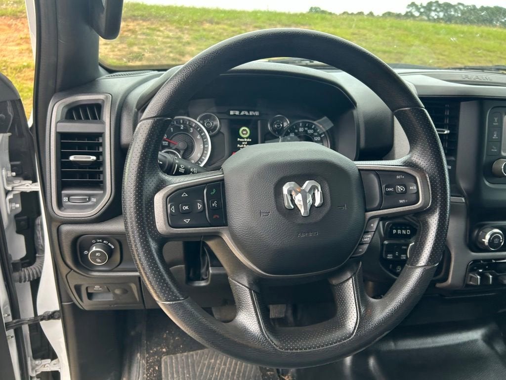 2023 RAM 1500 Tradesman Crew Cab 4x4 5'7" Box