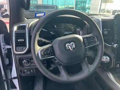 2025 RAM 1500 Laramie Crew Cab 4x4 5'7" Box