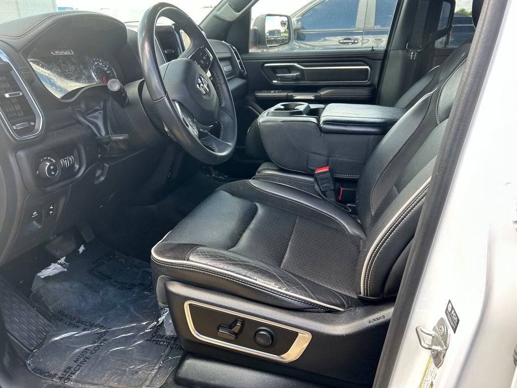 2025 RAM 1500 Laramie Crew Cab 4x4 5'7" Box