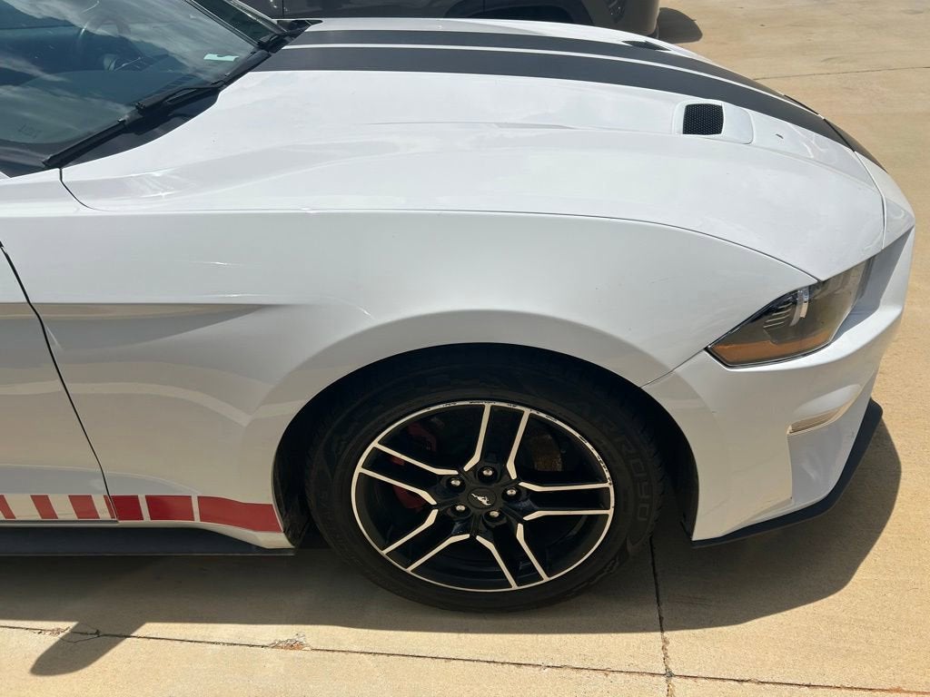 2020 Ford Mustang EcoBoost