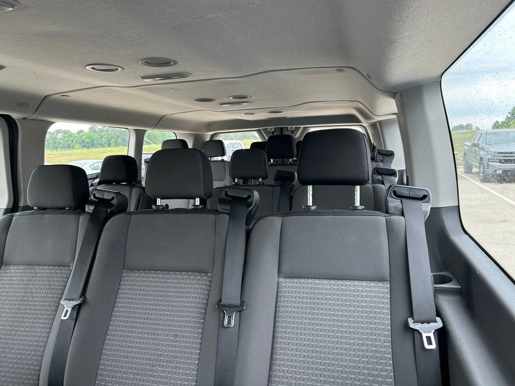 2022 Ford Transit Passenger Wagon XL