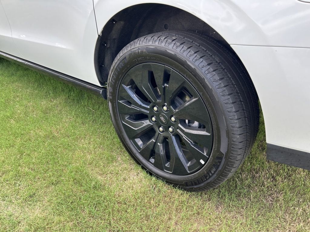 2025 Ford Expedition Platinum MAX