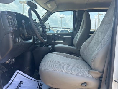 2016 Chevrolet Express Passenger 2500 LS