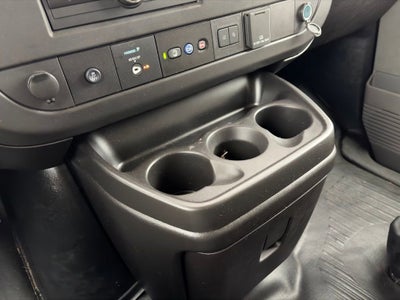 2024 Chevrolet Express Passenger 3500 1LT