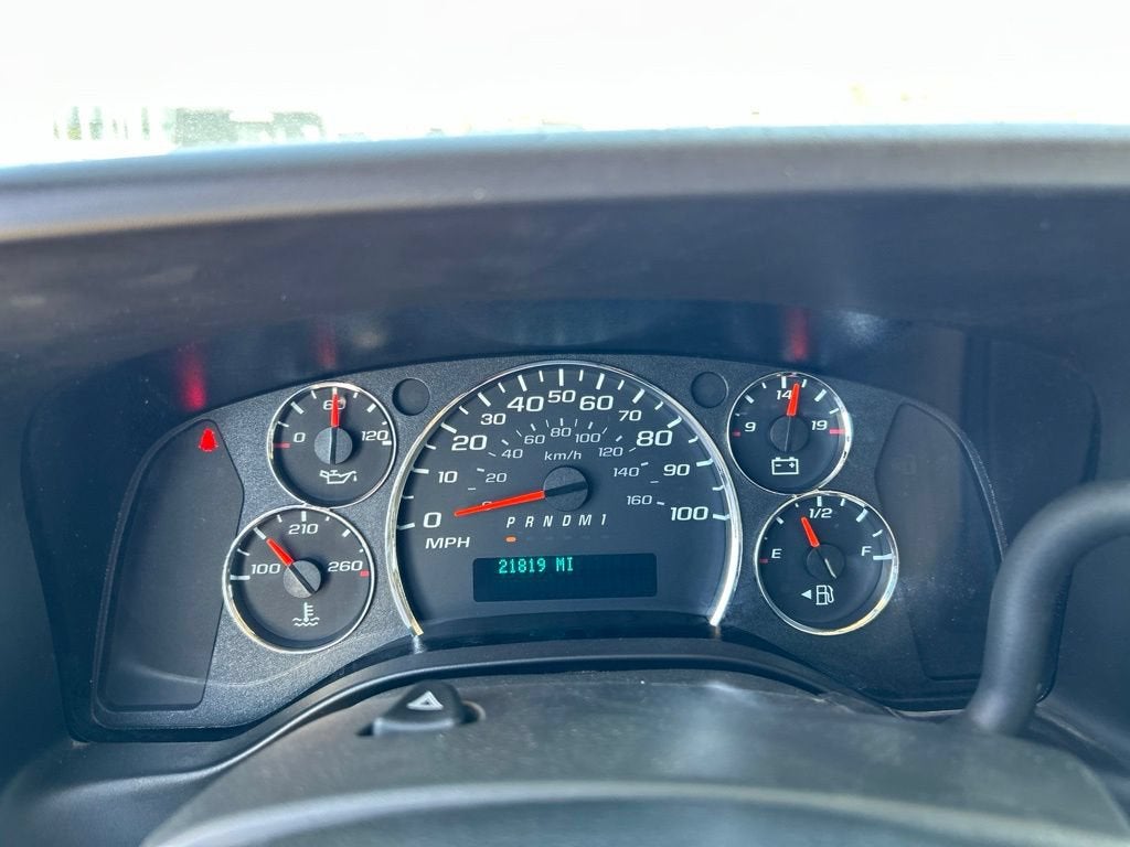 2024 Chevrolet Express Passenger 3500 1LT