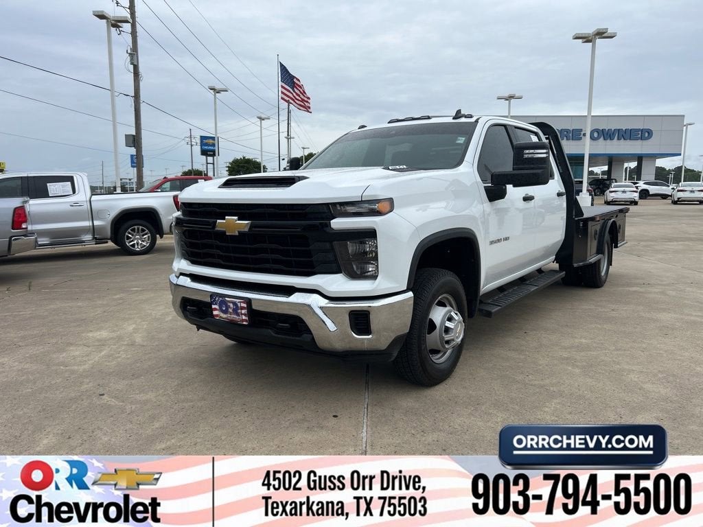 2025 Chevrolet Silverado 3500 HD Chassis Cab Work Truck