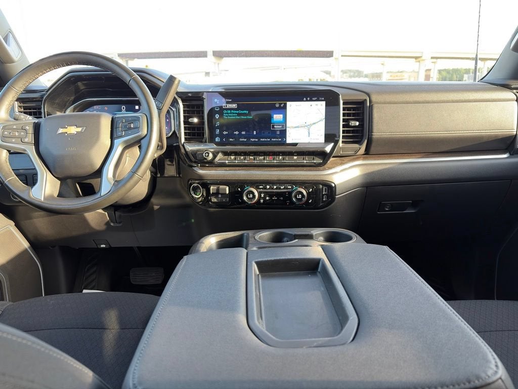 2025 Chevrolet Silverado 3500 HD LT DRW