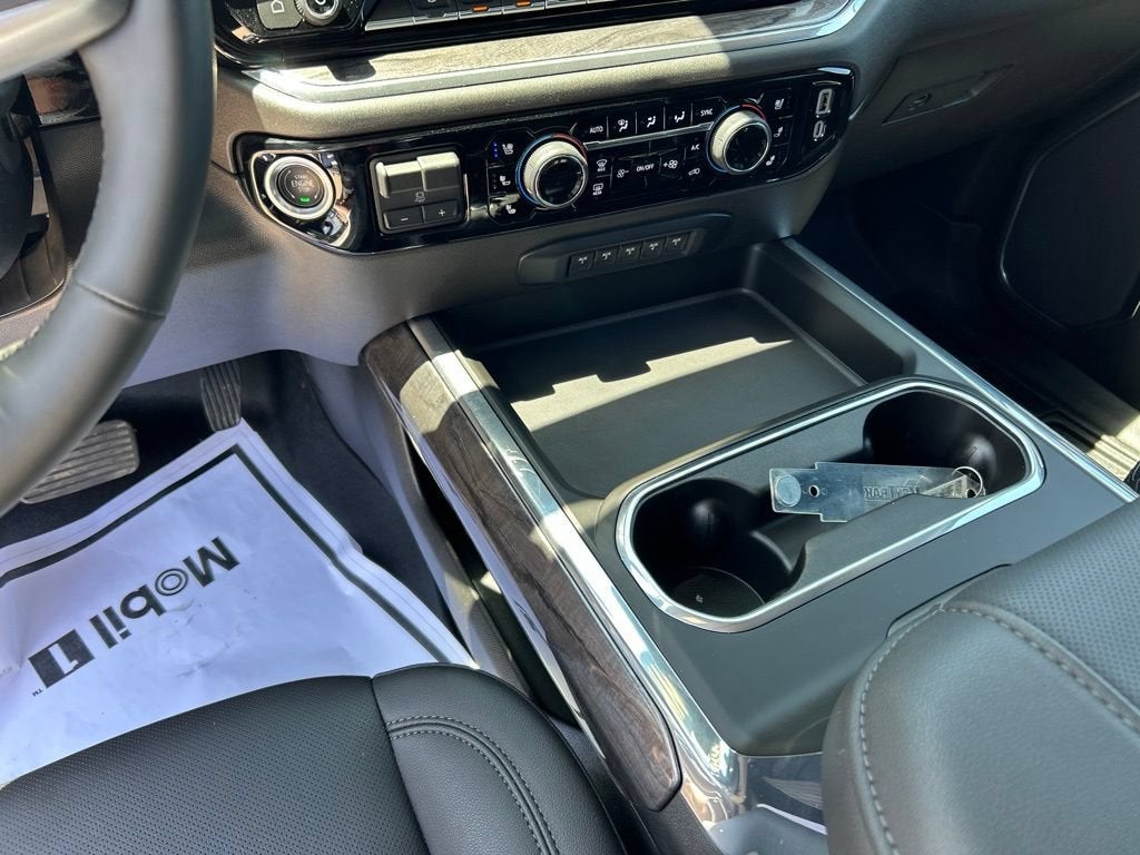 2025 Chevrolet Silverado 3500 HD LTZ DRW