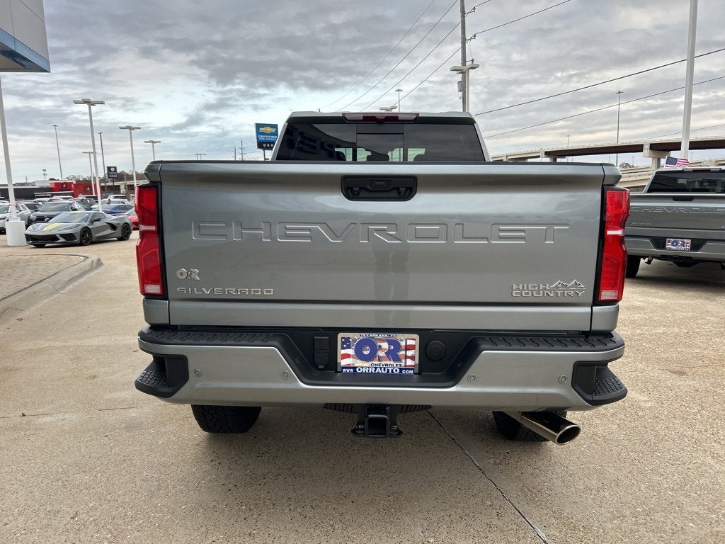 2025 Chevrolet Silverado 3500 HD High Country