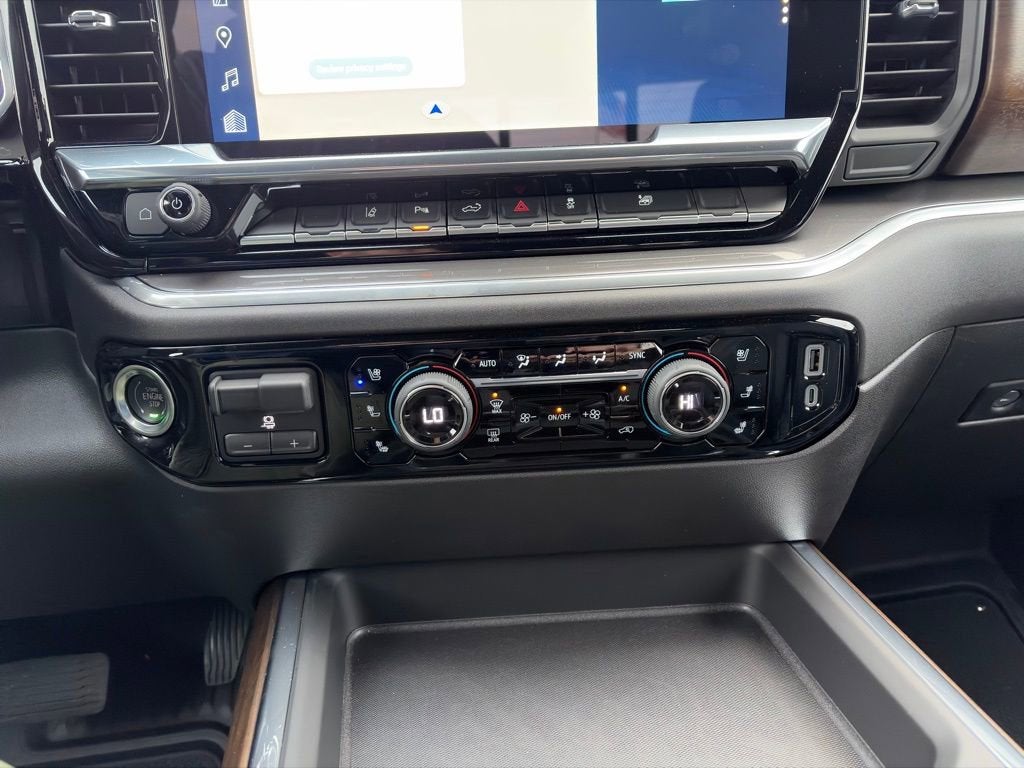 2025 Chevrolet Silverado 3500 HD High Country