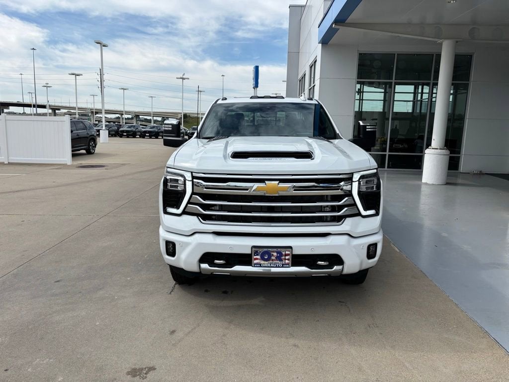 2026 Chevrolet Silverado 3500 HD High Country DRW
