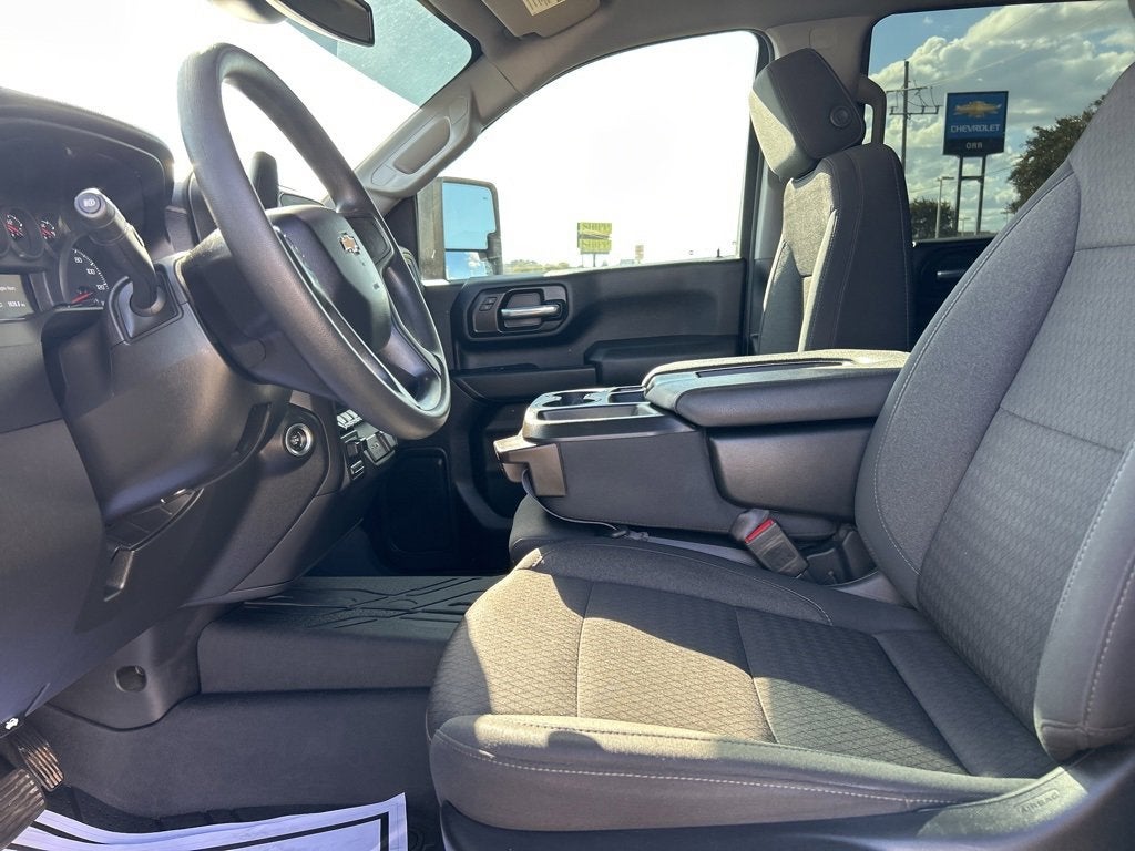 2024 Chevrolet Silverado 2500 HD Custom