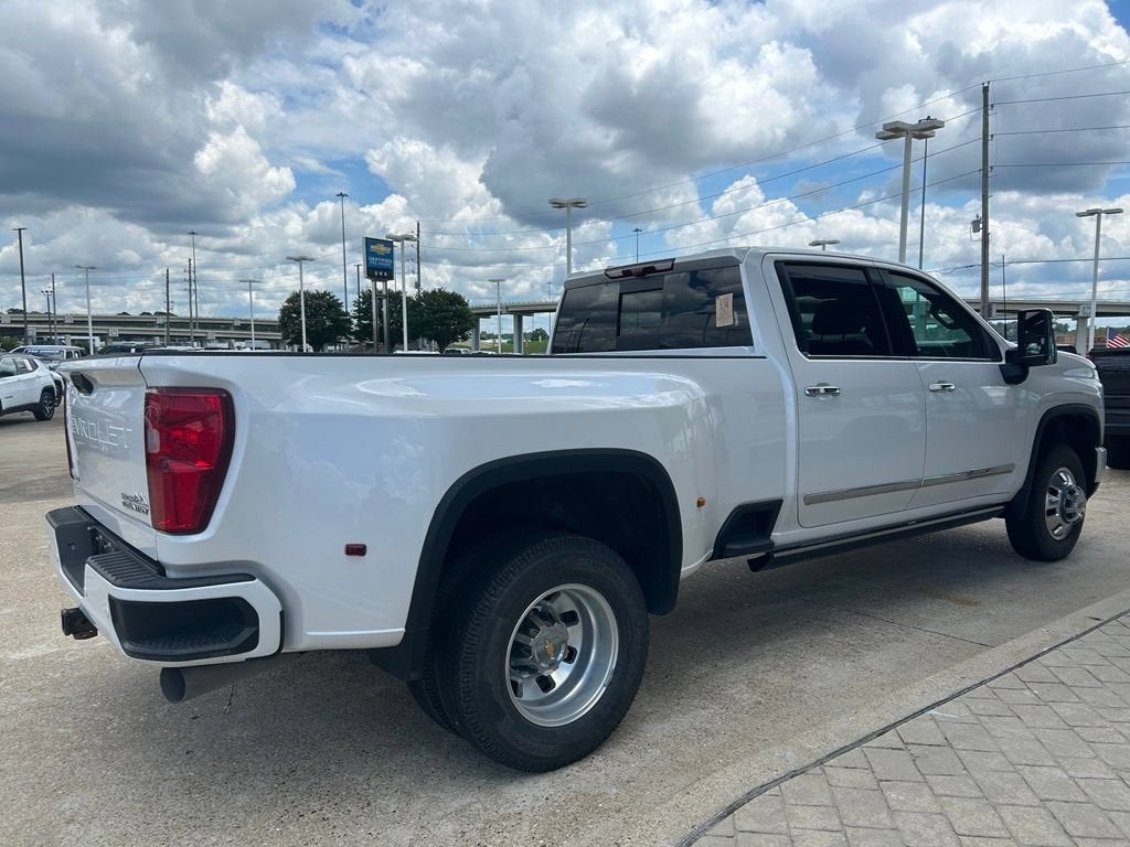 2024 Chevrolet Silverado 3500 HD High Country DRW