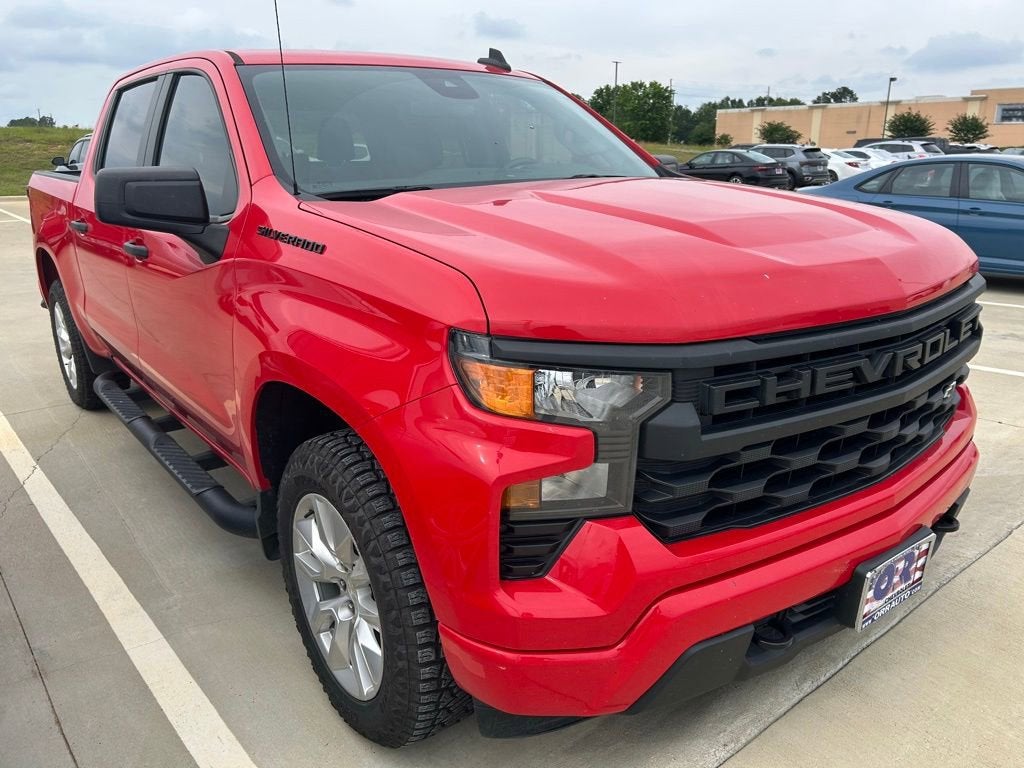 2024 Chevrolet Silverado 1500 Custom